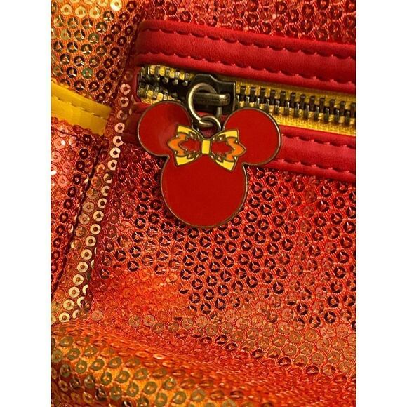 Loungefly x Disney Fall leaves red SequinMinnie Mouse Ombre Mini Backpack - Picture 4 of 13